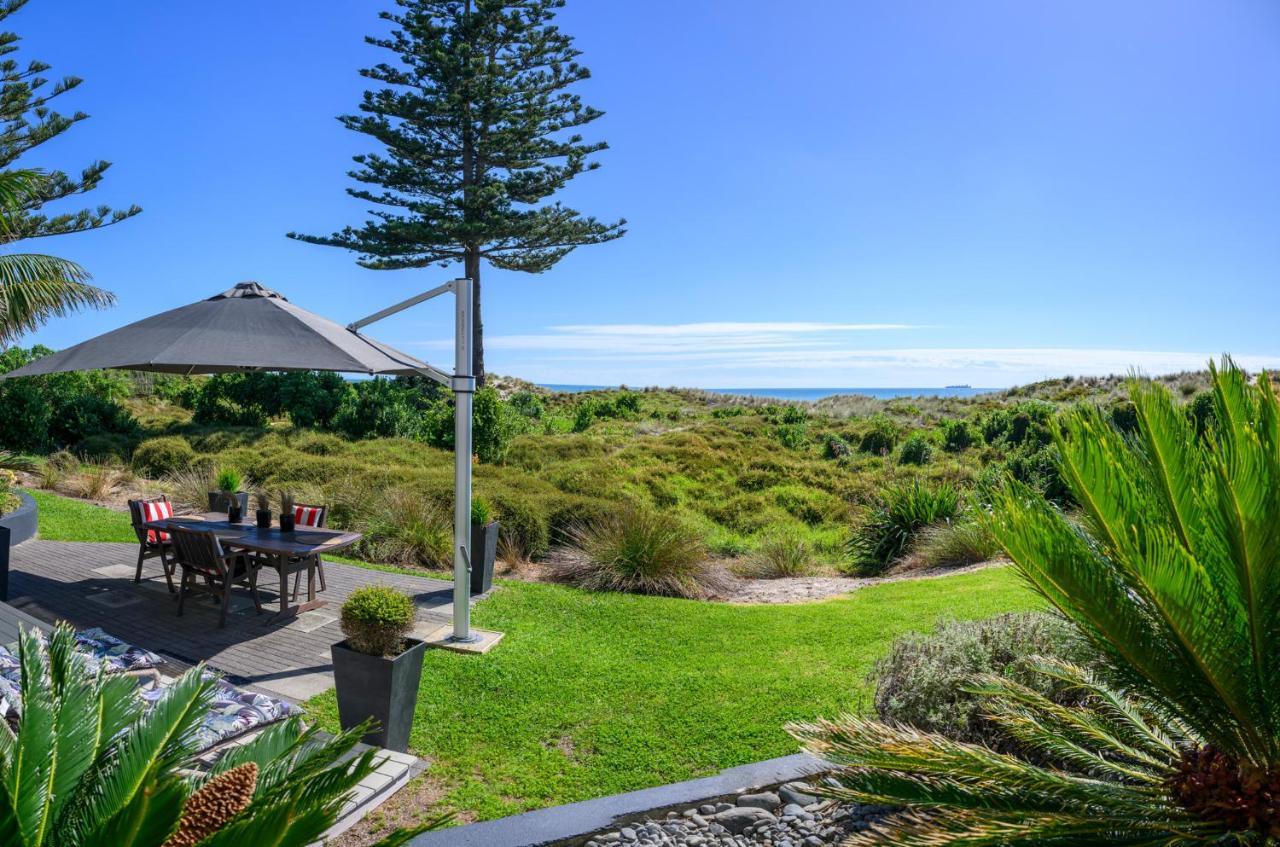 Absolute Beach Mount Maunganui Exterior photo